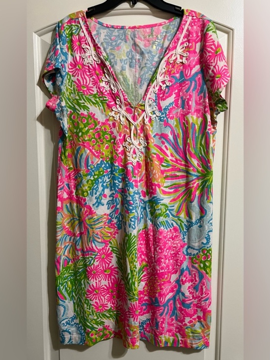 Lilly Pulitzer Dresses & Skirts - Lilly Pulitzer Brewster Dress More Lovers Floral V-Neck Tunic Pima Cotton Large